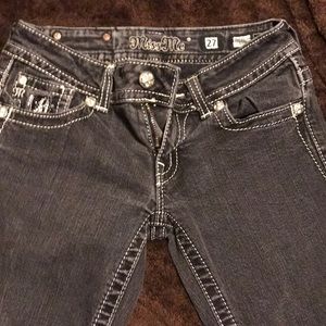 Miss Me black Silver design excellent cons.